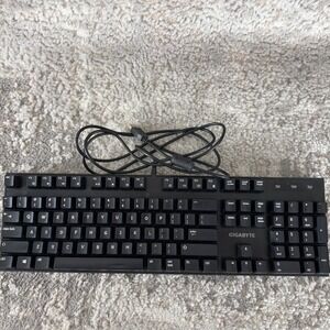 GIGABYTE Force K83 Cherry Red Mechanical Gaming Keyboard GK-FORCE K83 Black